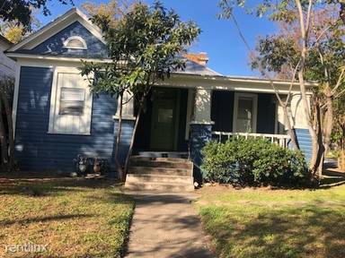 Main picture of 501 W Woodlawn Ave