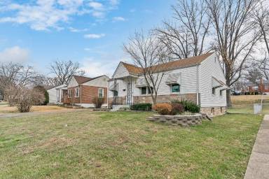 Main picture of 230 Saint Gregory Dr