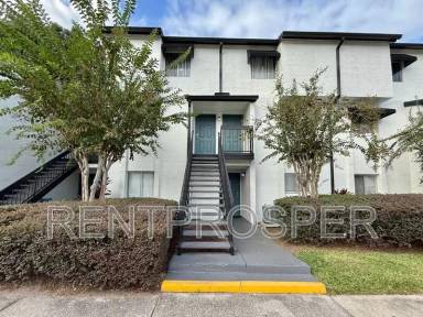 Main picture of 4267 S Semoran Blvd