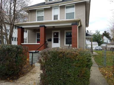 Main picture of 1520 Quarry Ave NW