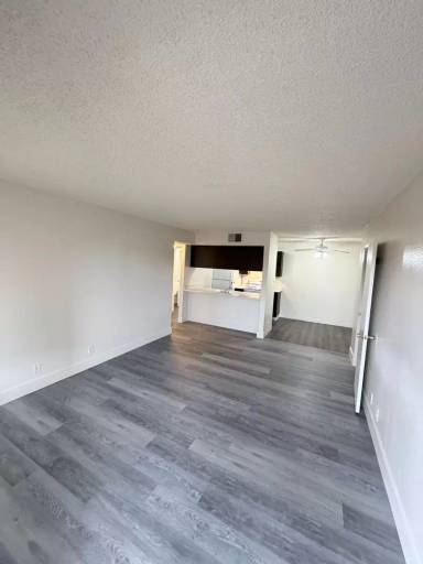 Main picture of 2735 Mitchell Ave