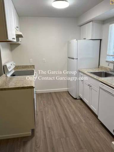 Main picture of 2626 SW Beaverton Hillsdale Hwy