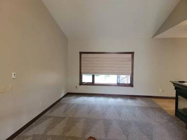 Main picture of 7301 S Russet Dr