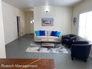 Main picture of 627 3rd St