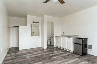 Main picture of 538 N Main St