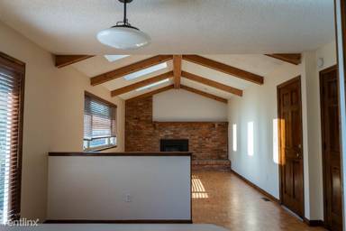 Main picture of 7916 S Monaco Ct