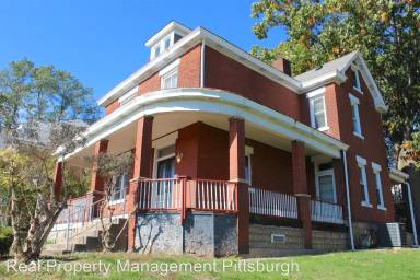 Main picture of 2623 Elsie St