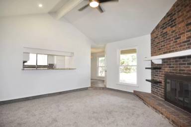 Main picture of 205 Juniper Dr