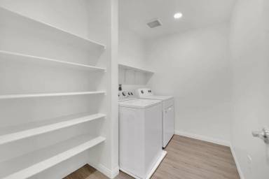 Main picture of 6148 Violet Falls St