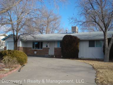 Main picture of 1212 Glorieta St NE