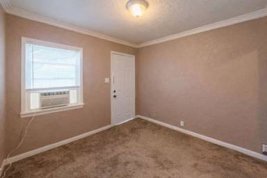 Main picture of 17797 Grand Ave