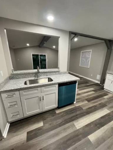 Main picture of 5300 Mansfield Ct