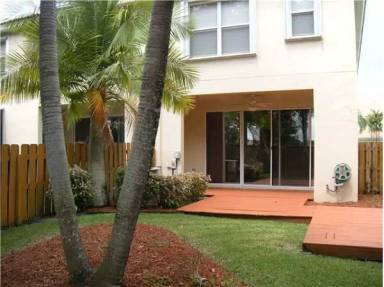 Main picture of 8103 Bellagio Ln