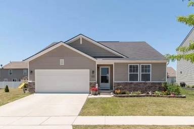 Main picture of 8404 Walnut Hl