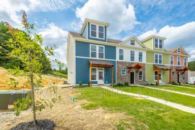 Main picture of 1908 Cypress Ln