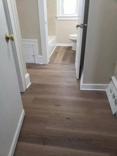 Main picture of 3035 N 10th St