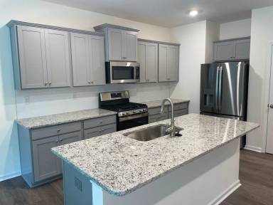 Main picture of 2835 Aubrey St
