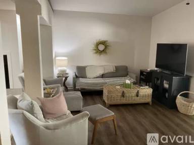 Main picture of 4403 Willowrun Ln