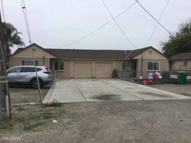 Main picture of 2914 W Yosemite Ave
