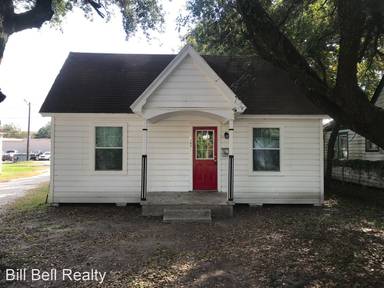 Main picture of 2408 8th St