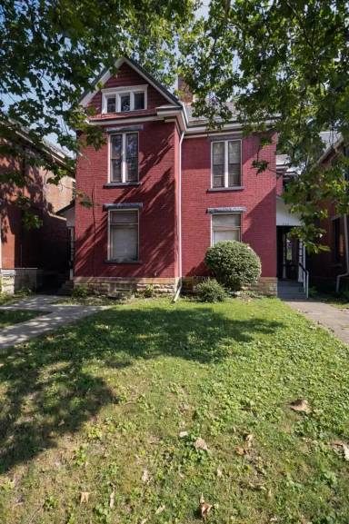 Main picture of 226 Wilber Ave