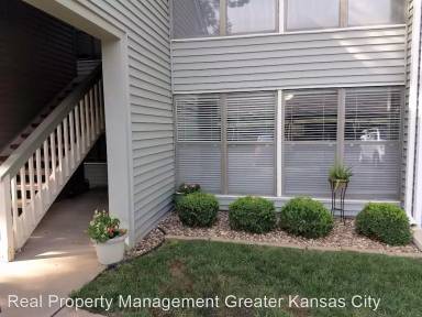 Main picture of 8859 W 106th Ter