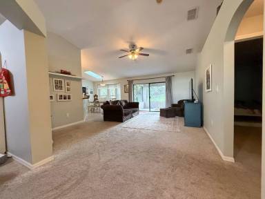 Main picture of 4918 Raylene Way