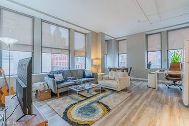 Main picture of 79 Washington St