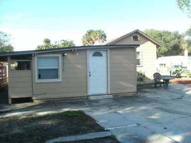 Main picture of 319 Taylor Ave