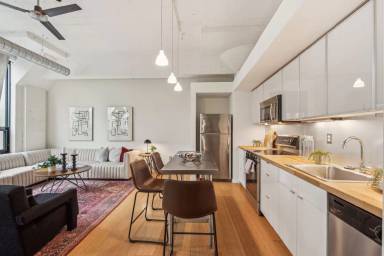 Main picture of 1714 Memphis St