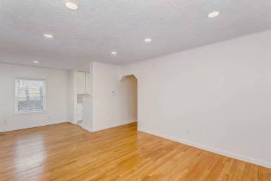 Main picture of 701 S Vassar St