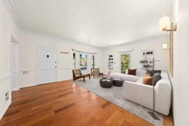 Main picture of 9544 W Olympic Blvd