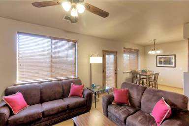 Main picture of 200 E Malibu Dr