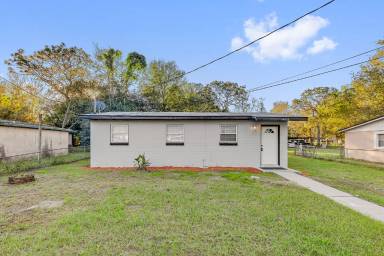 Main picture of 4480 Melvin Cir E