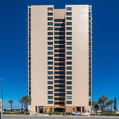 Main picture of Oceans One Condominium
