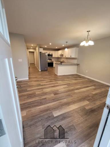 Main picture of 238 Longwood Ln