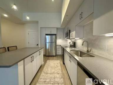 Main picture of 1710 N Congress Ave