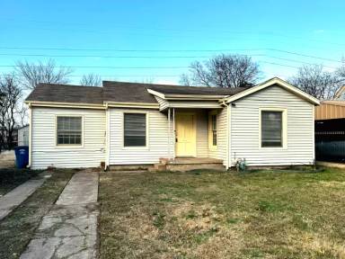 Main picture of 8241 S Norvell Dr
