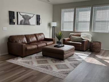 Main picture of 2078 Autumn Moon Dr