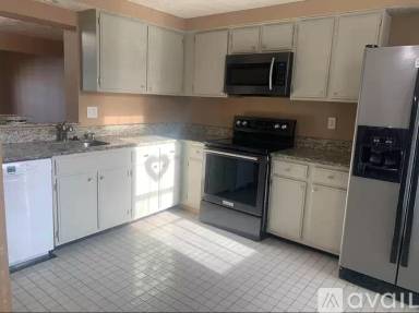 Main picture of 8551 Castlemill Cir
