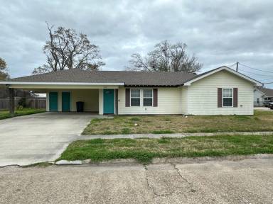 Main picture of 500 W Hale St