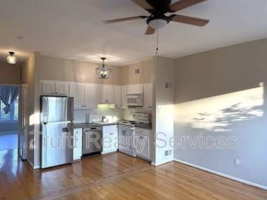 Main picture of 437 2nd St SE