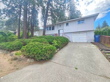 Main picture of 4004 E 15th Ave