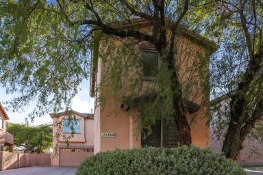 Main picture of 15360 S Camino Agua Azul