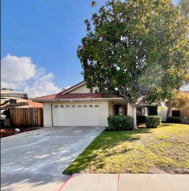 Main picture of 1594 Willowbrook Ln