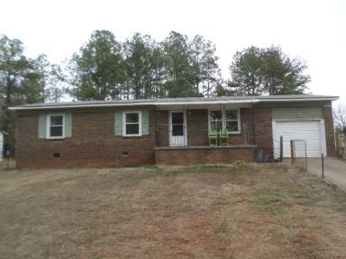 Main picture of 20 Heritage Dr