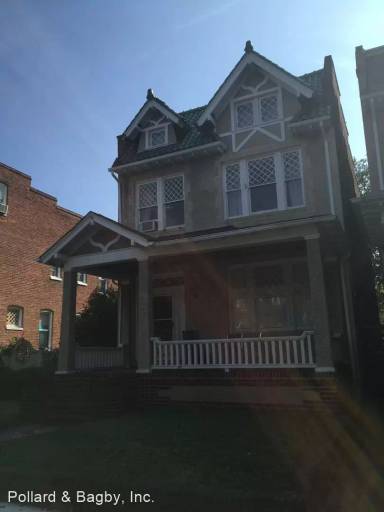 Main picture of 113 N Arthur Ashe Blvd