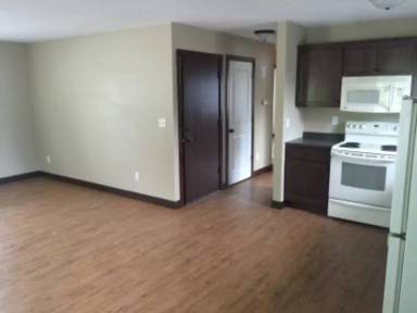 Main picture of 924 15th Ave SW