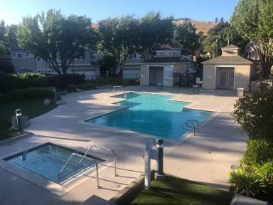 Main picture of 10706 Ian Ln