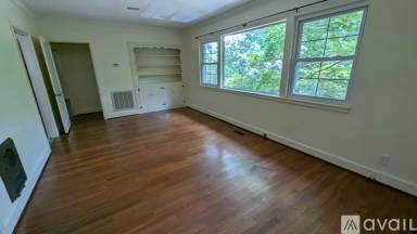 Main picture of 104 S Germantown Rd